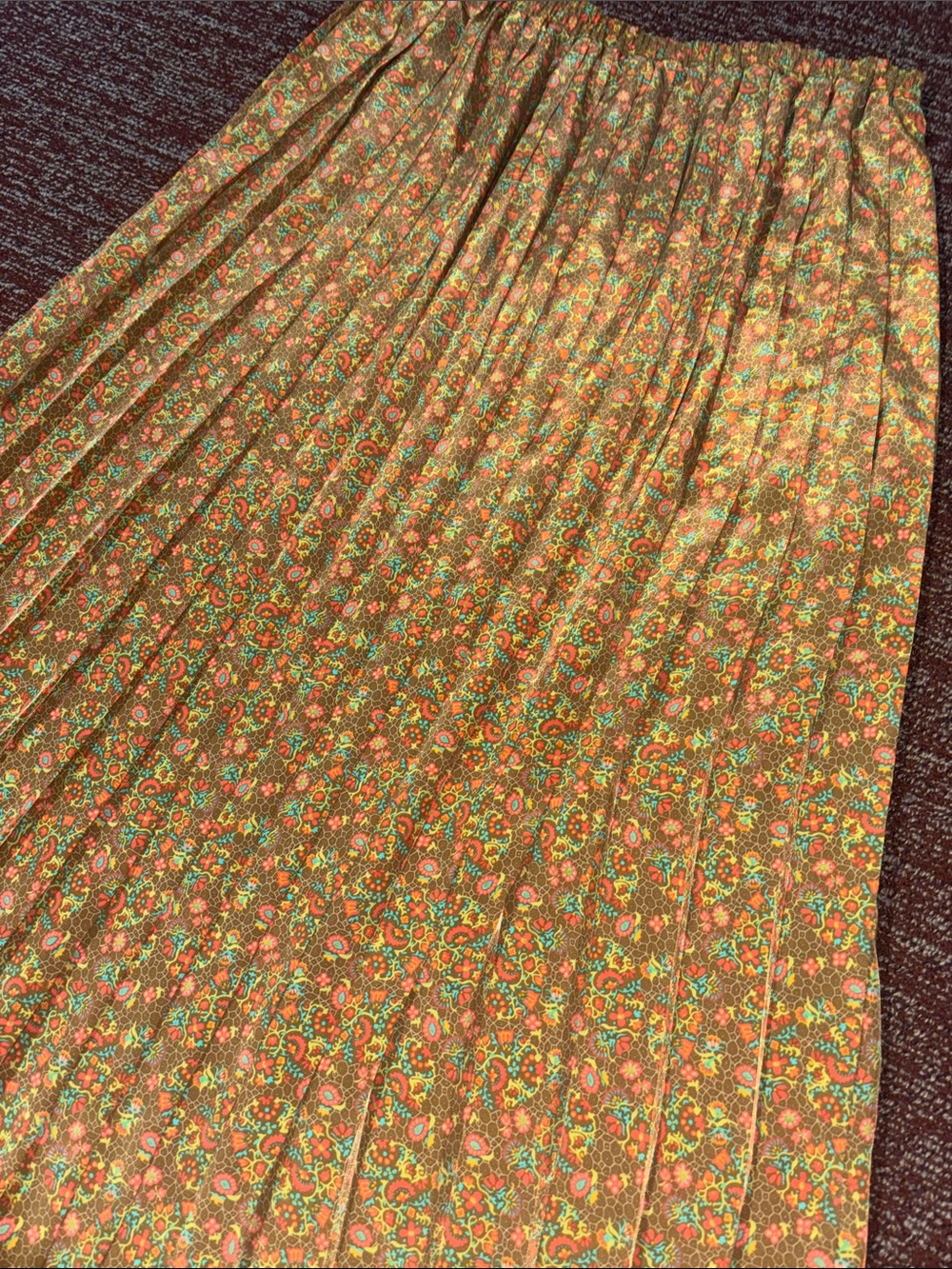 Vintage Leslie Fay pleated tea length skirt elastic waist dainty floral boho 16